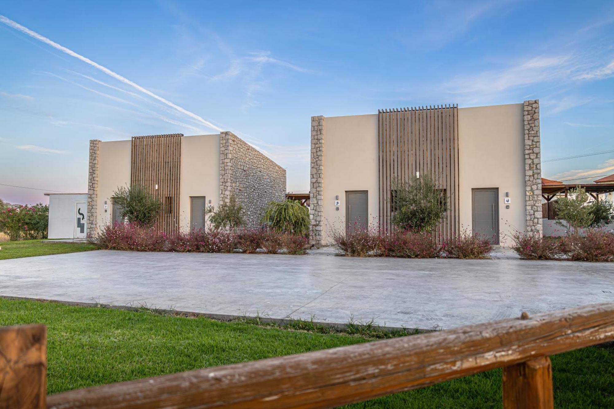 Haraki Luxury Villas Charaki Exterior foto